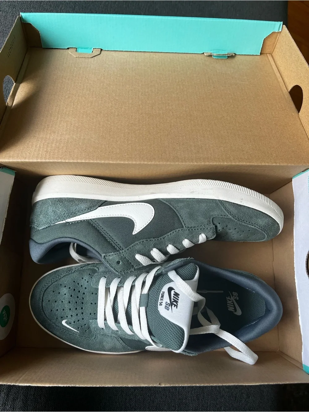 Nike SB Force 58 Vintage Green Suede Sneakers Men 9 Women10.5 Skate Original Box